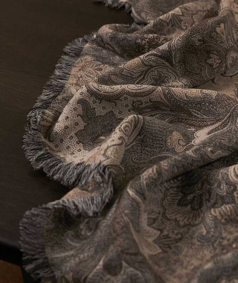 Elizabeth Throw with Fringe & Suede Edge - Cygnet
